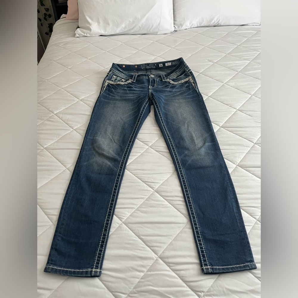 Buckle Miss Me Mid Rise Easy Ankle Skinny Jeans; Size 26